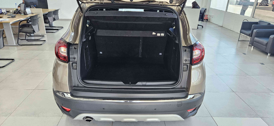 renault captur 1.3 tce flex iconic x-tronic 4p automatico 20228