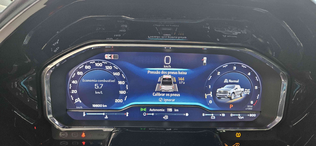 chevrolet silverado 5.3 v8 gasolina 1500 high country 4x4 automatico 4p 202416