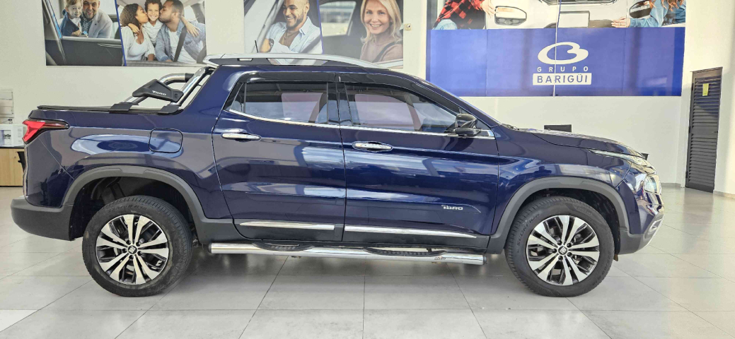 fiat toro 1.3 turbo 270 flex volcano at6 4p automatico 2025