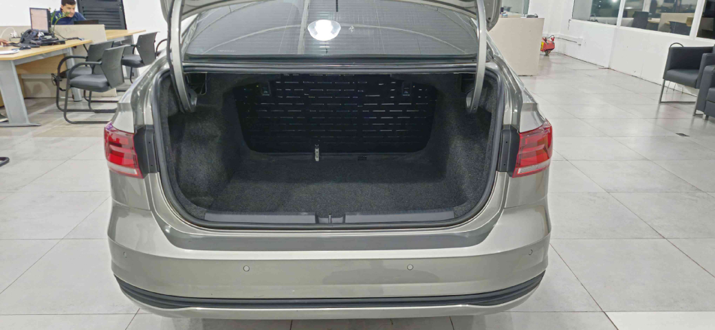 volkswagen virtus 1.6 msi total flex automatico 4p 20228