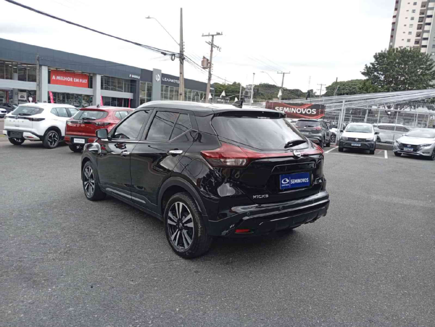 kicks exclusive 1.6 16v cvt xtronic 2021/224
