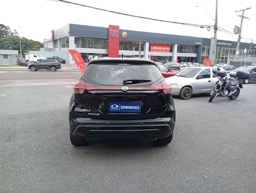 kicks exclusive 1.6 16v cvt xtronic 2021/225