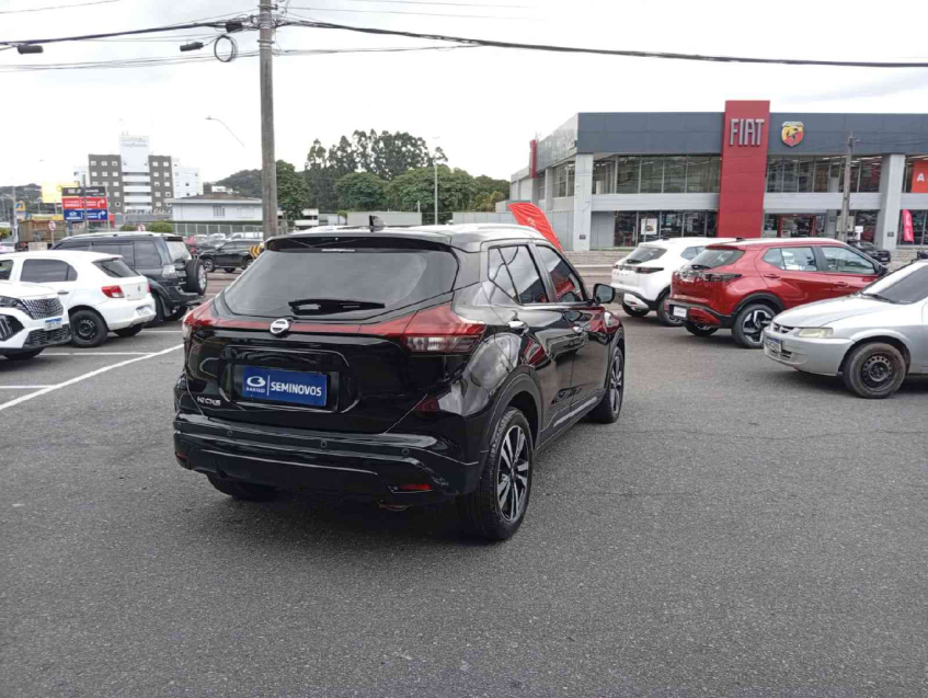 kicks exclusive 1.6 16v cvt xtronic 2021/226