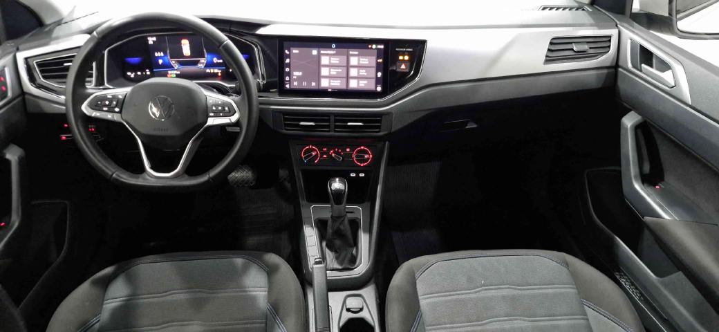 volkswagen nivus 1.0 200 tsi total flex comfortline automatico 4p 202411