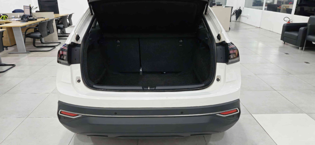 volkswagen nivus 1.0 200 tsi total flex comfortline automatico 4p 20248