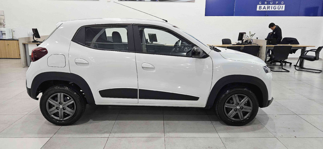 renault kwid 1.0 12v sce flex intense manual 4p 2026