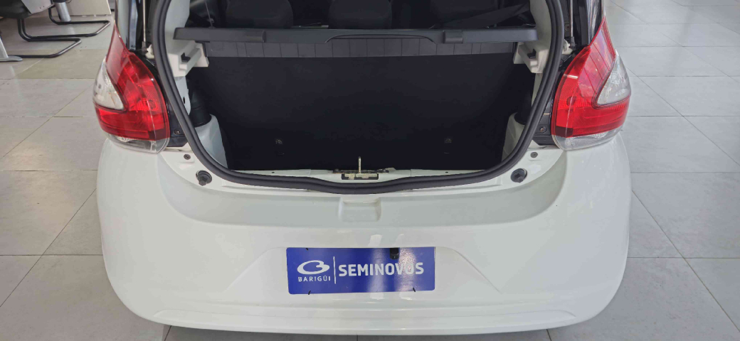 fiat mobi 1.0 evo flex like. manual 4p 20208