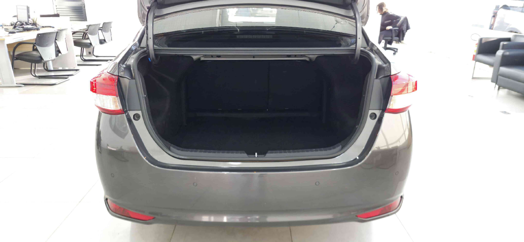 toyota yaris 1.5 16v flex xls connect multidrive 4p automatico 20238