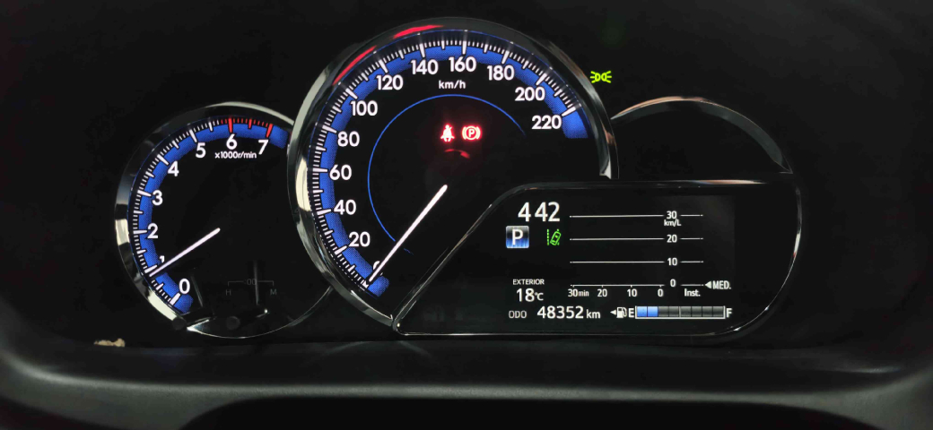 toyota yaris 1.5 16v flex xls connect multidrive 4p automatico 202312