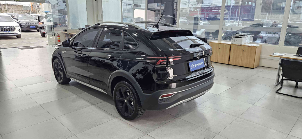 volkswagen nivus 1.0 200 tsi total flex highline automatico 4p 20215