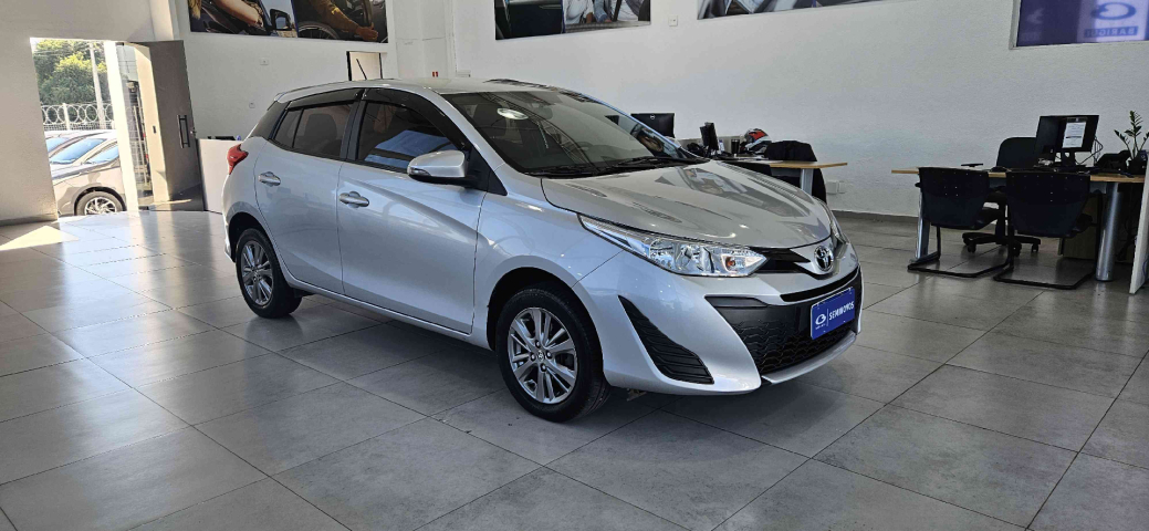 toyota yaris 1.5 16v flex xl plus connect multidrive 4p automatico 20201
