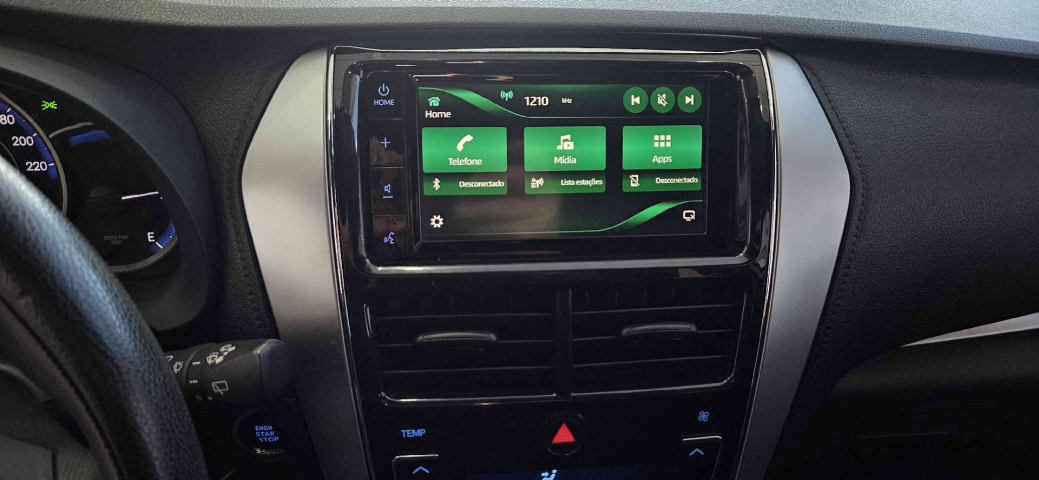toyota yaris 1.5 16v flex xl plus connect multidrive 4p automatico 202017