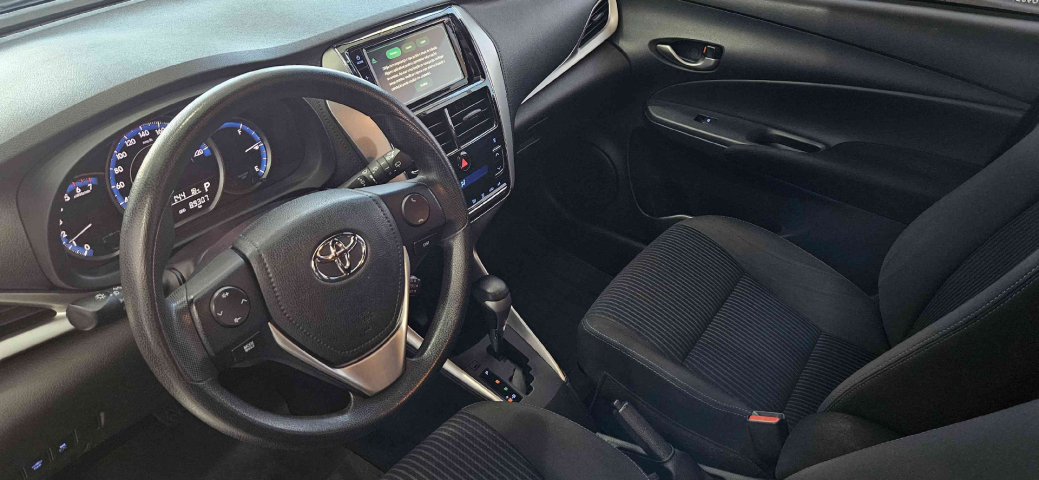 toyota yaris 1.5 16v flex xl plus connect multidrive 4p automatico 202010