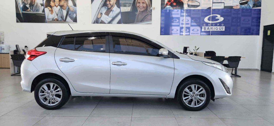 toyota yaris 1.5 16v flex xl plus connect multidrive 4p automatico 2020
