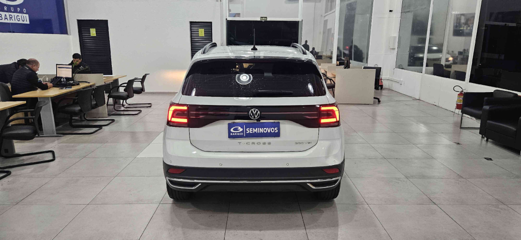 volkswagen t-cross 1.0 200 tsi total flex comfortline automatico 4p 20246
