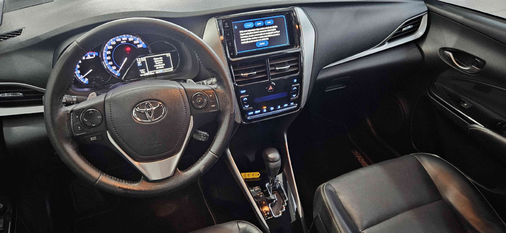 toyota yaris 1.5 16v flex xls connect multidrive 4p automatico 202012