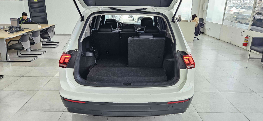 volkswagen tiguan 1.4 250 tsi total flex allspace comfortline tiptronic 4p automatico 20188
