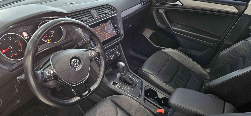 volkswagen tiguan 1.4 250 tsi total flex allspace comfortline tiptronic 4p automatico 201810