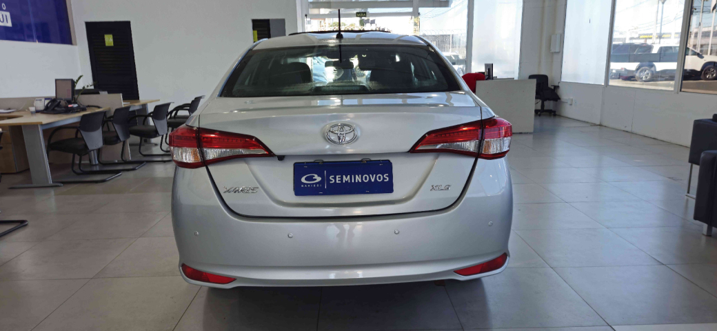 yaris sedan xls connect 1.5 16v cvt flex automatico 2019/206