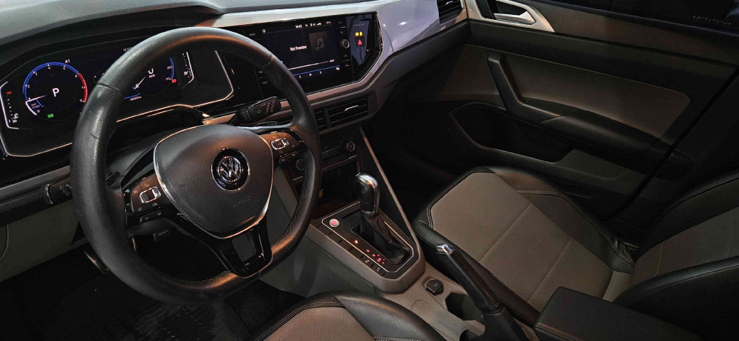 volkswagen polo 1.0 200 tsi highline automatico flex 4p 202010