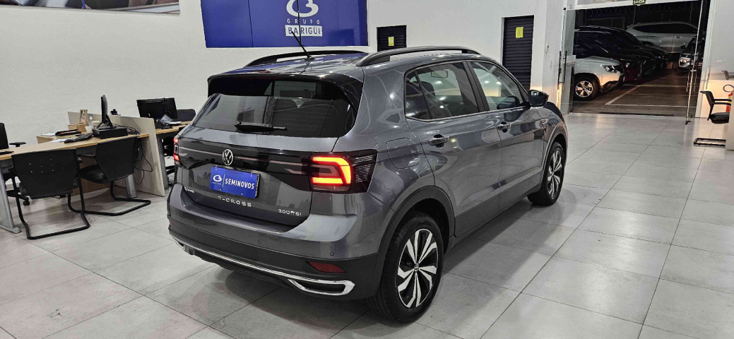 volkswagen t-cross 1.0 200 tsi total flex comfortline automatico 4p 20237