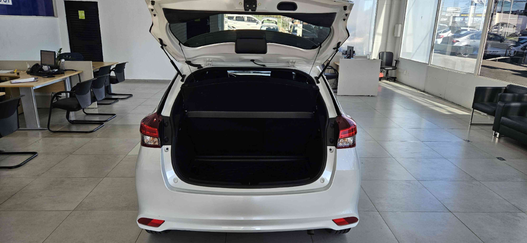 toyota yaris 1.5 16v flex xls multidrive 4p automatico 20248