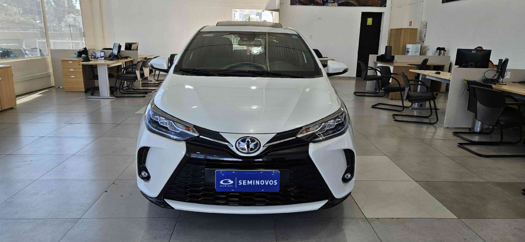toyota yaris 1.5 16v flex xls multidrive 4p automatico 20242