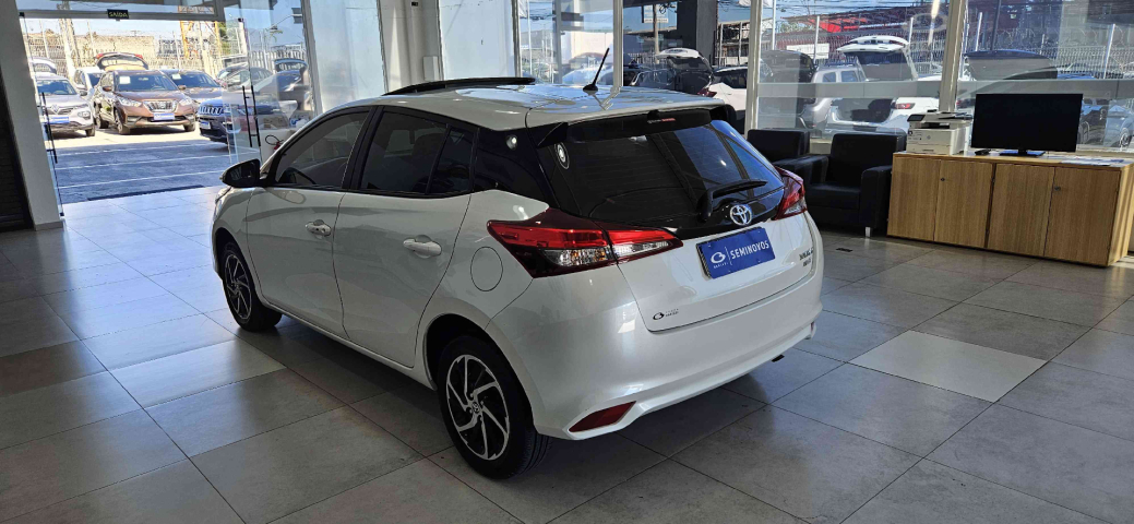 toyota yaris 1.5 16v flex xls multidrive 4p automatico 20245
