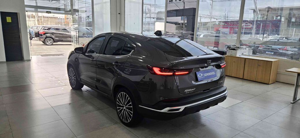 fiat fastback 1.3 turbo 270 flex limited edition at6 4p automatico 20245