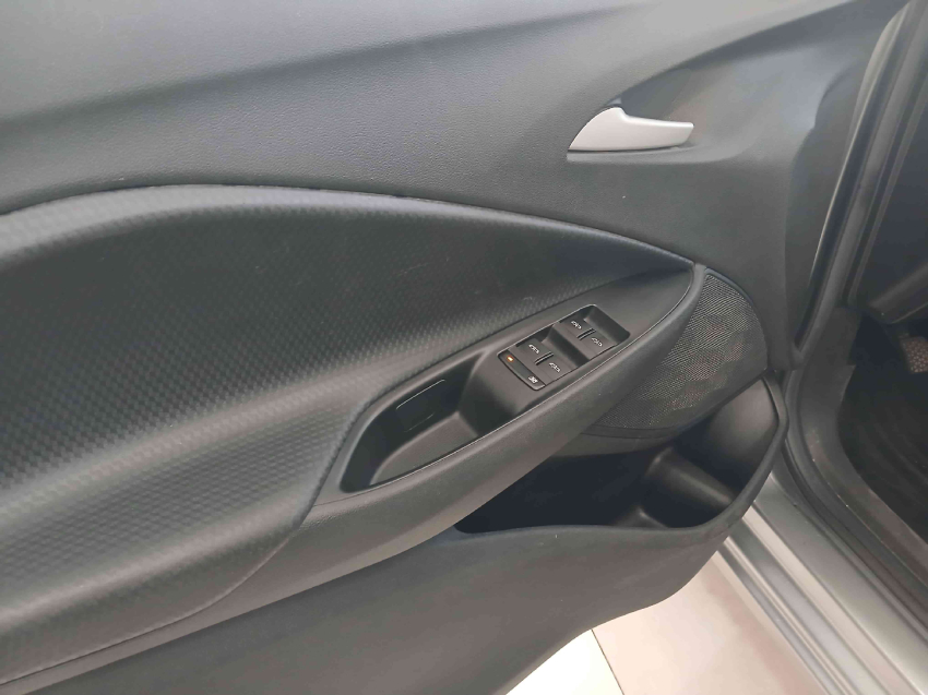 chevrolet onix 1.0 flex manual 4p 202412