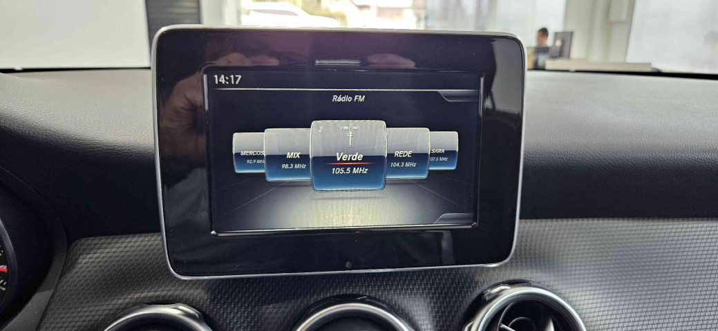 mercedes-benz gla 200 1.6 cgi flex style 7g-dct 4p automatico 201915