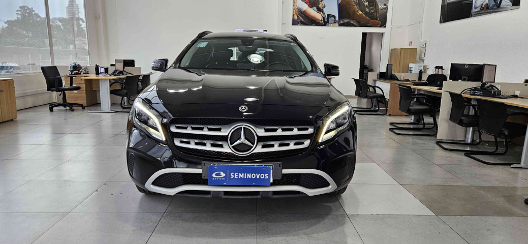 mercedes-benz gla 200 1.6 cgi flex style 7g-dct 4p automatico 20192