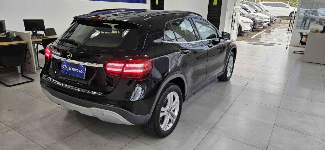 mercedes-benz gla 200 1.6 cgi flex style 7g-dct 4p automatico 20197