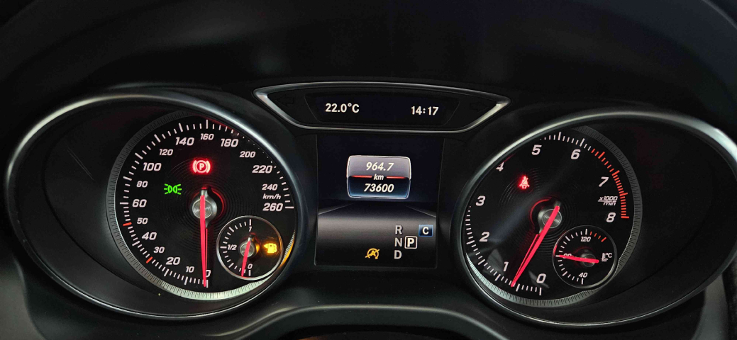 mercedes-benz gla 200 1.6 cgi flex style 7g-dct 4p automatico 201914