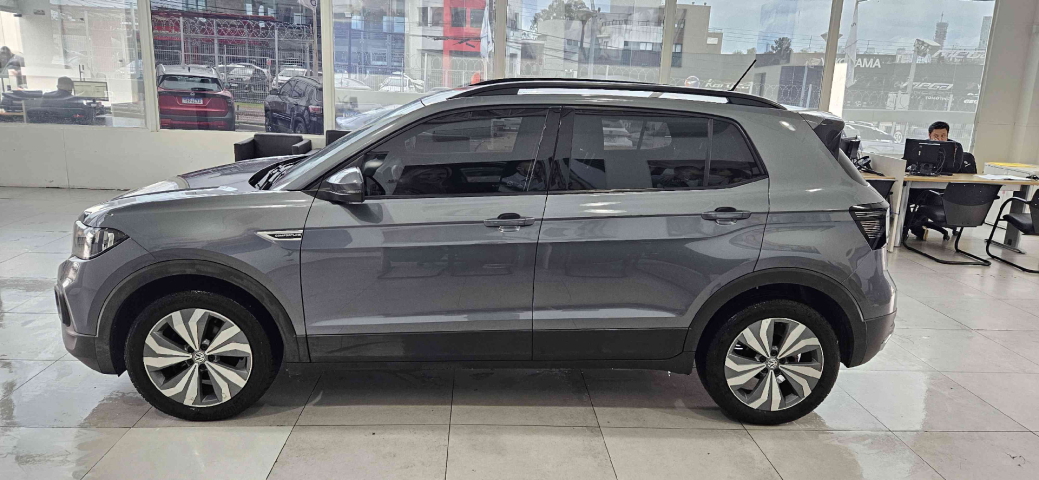 volkswagen t-cross 1.0 200 tsi total flex comfortline automatico 4p 20204
