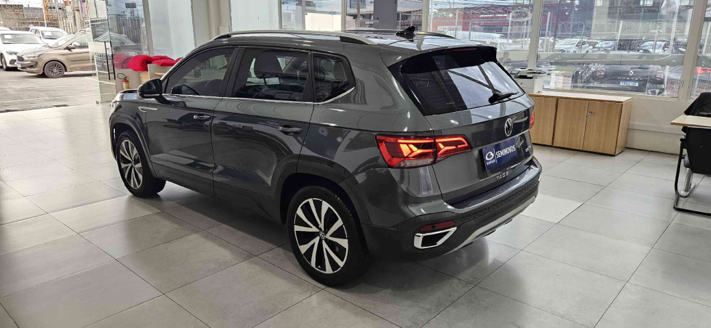 volkswagen taos 1.4 250 tsi total flex highline automatico 4p 20225