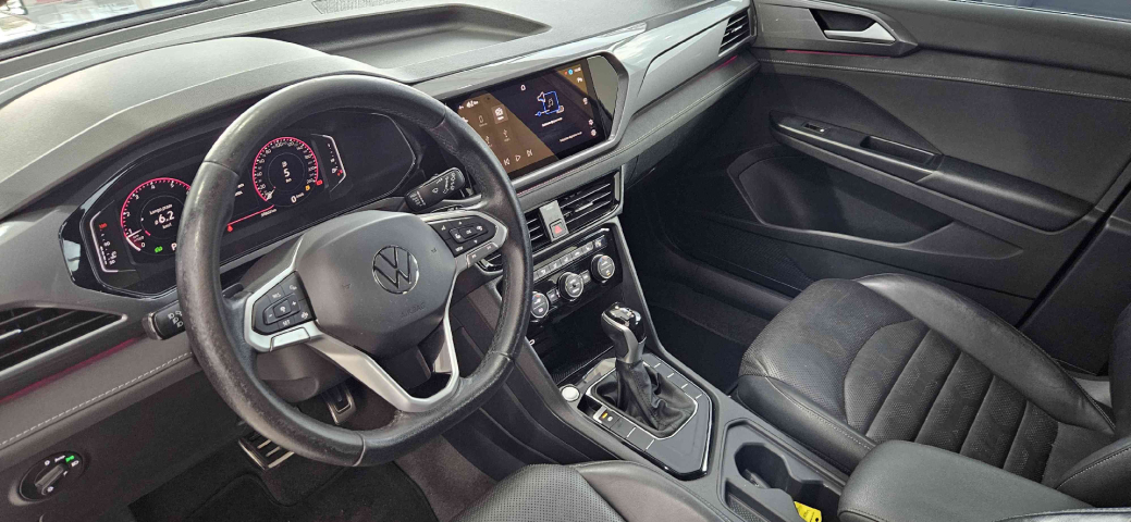 volkswagen taos 1.4 250 tsi total flex highline automatico 4p 202210
