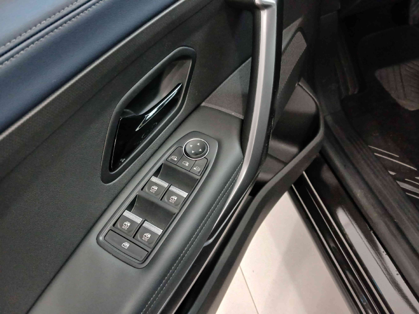 renault boreal 1.3 tce flex iconic edc 4p automatico 202611