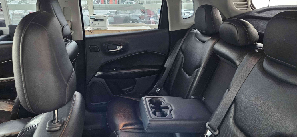jeep compass 2.0 16v flex longitude automatico 4p 201811