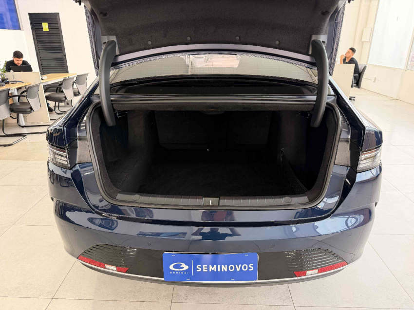 BYD KING 1.5 DM-I PHEV GS AUTOMÁTICO8