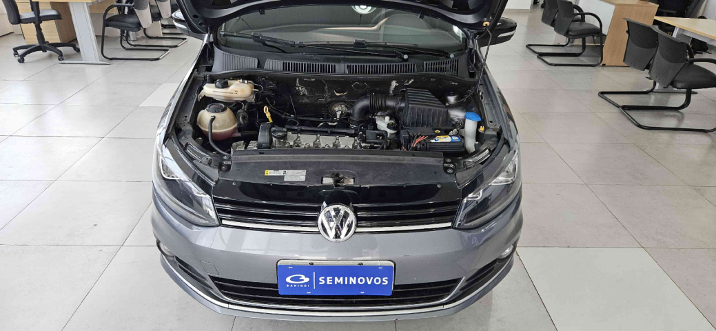 Volkswagen Fox 1.6 Msi Total Flex Connect 4P Manual 10