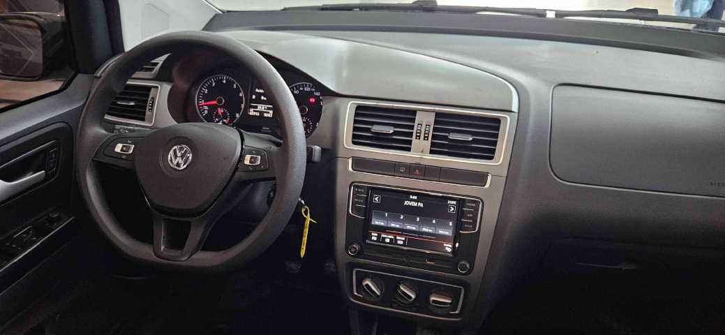Volkswagen Fox 1.6 Msi Total Flex Connect 4P Manual 15