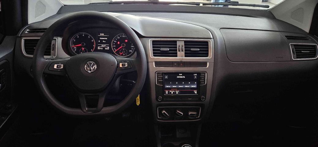 Volkswagen Fox 1.6 Msi Total Flex Connect 4P Manual 13