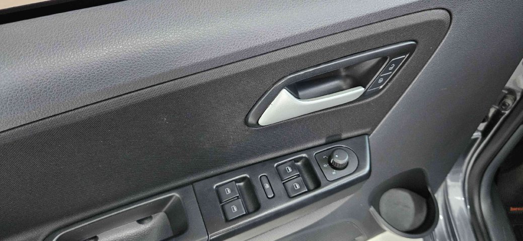 Volkswagen Fox 1.6 Msi Total Flex Connect 4P Manual 12
