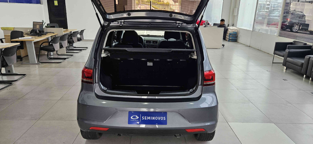 Volkswagen Fox 1.6 Msi Total Flex Connect 4P Manual 9