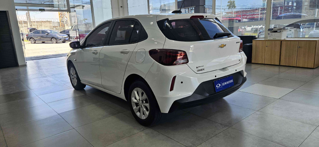 Chevrolet ONIX 1.0 TURBO FLEX LT MANUAL5