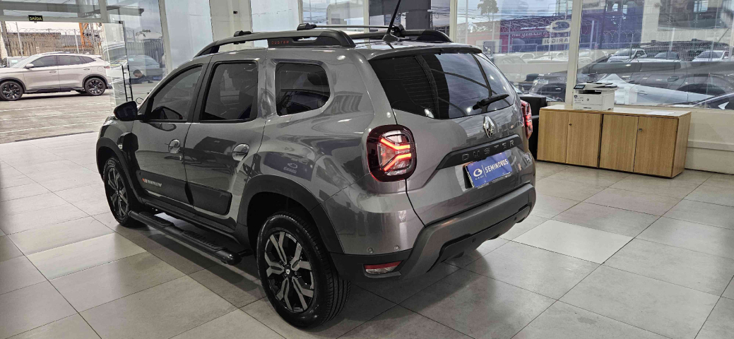 Renault DUSTER Flex Automático5