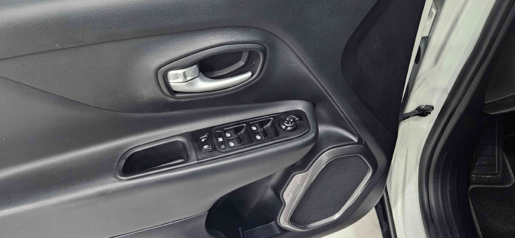 JEEP RENEGADE Flex11