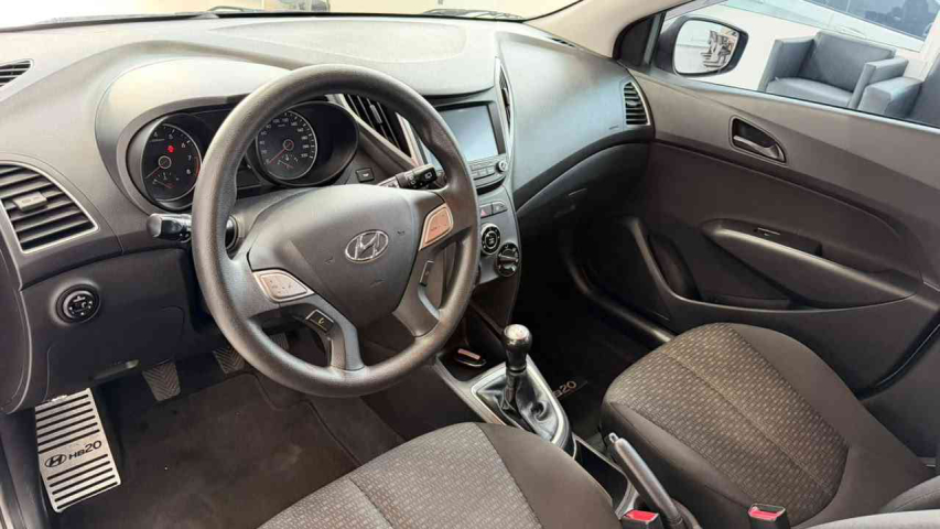 Hyundai HB20 Flex Manual10