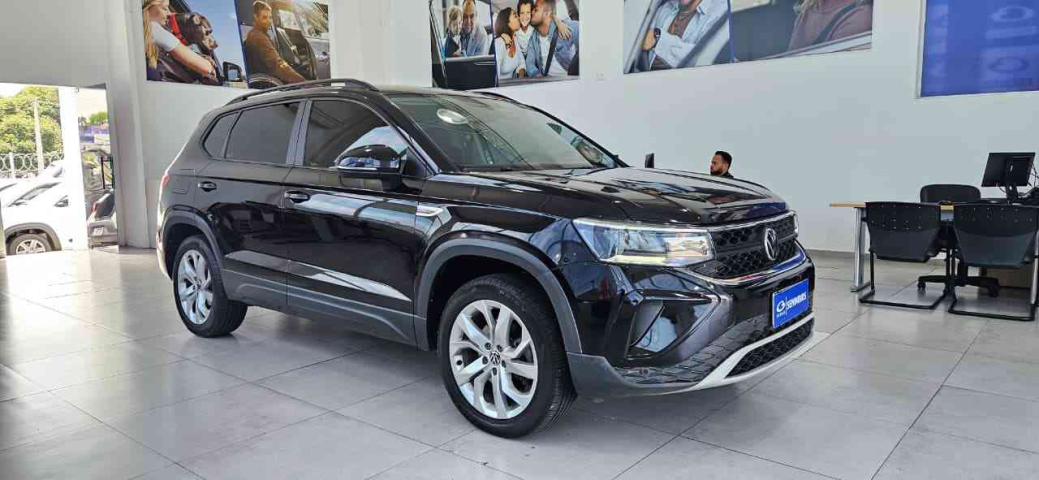 Volkswagen TAOS Flex Automático1